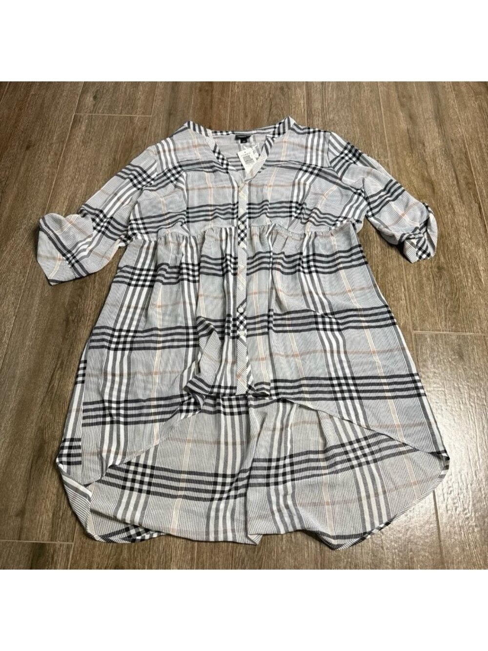 Torrid Lexie Plaid Chiffon Hi-Lo Tunic Black White 2